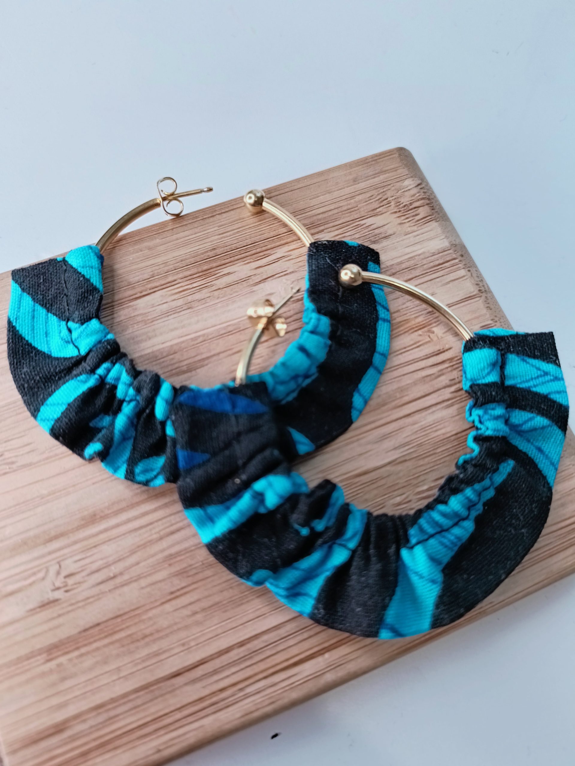boucles d'oreilles wax